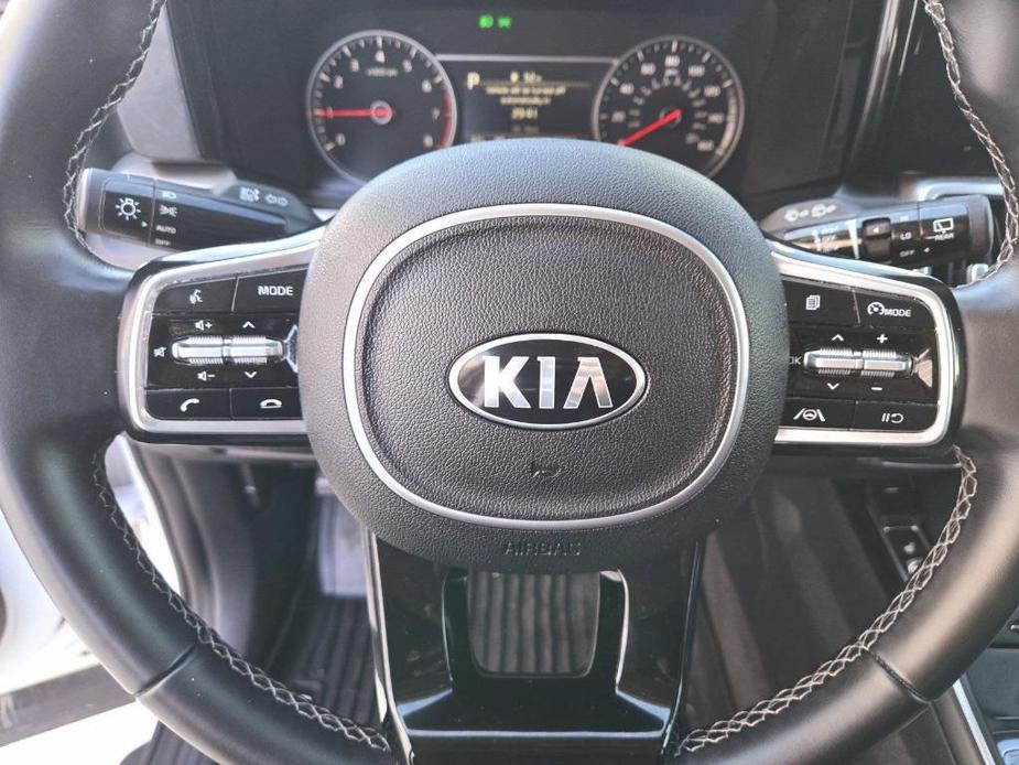 used 2021 Kia Sorento car, priced at $24,884