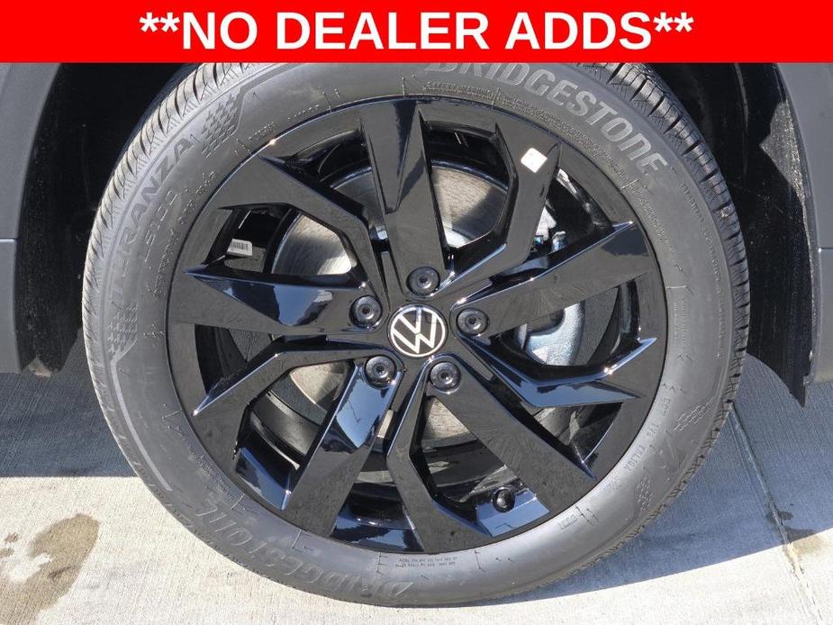 new 2024 Volkswagen Taos car, priced at $27,623