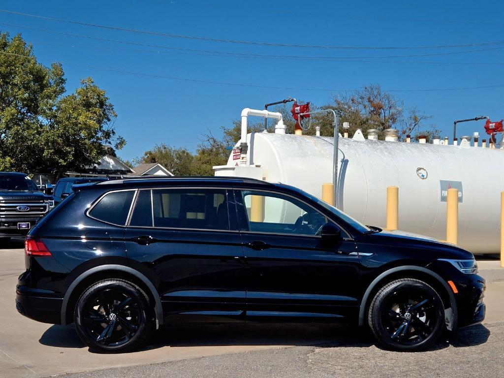 new 2024 Volkswagen Tiguan car, priced at $28,136
