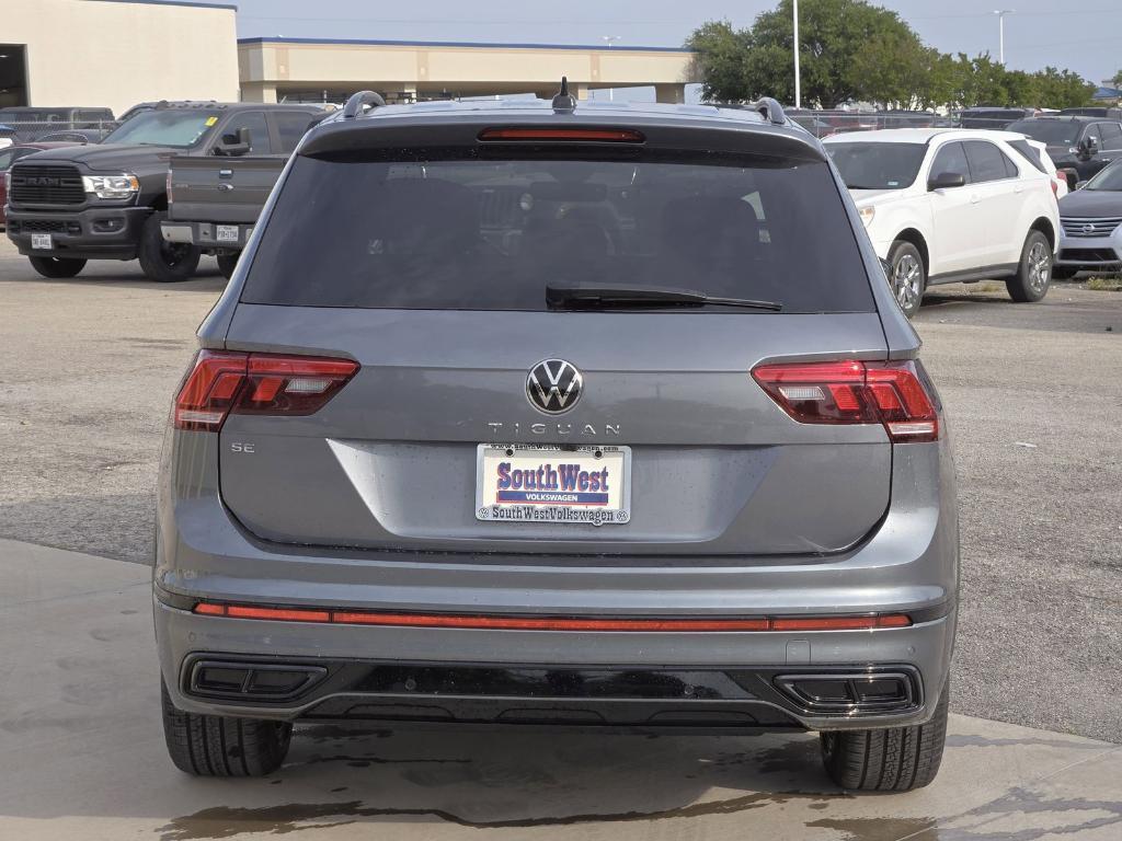 new 2024 Volkswagen Tiguan car, priced at $30,699