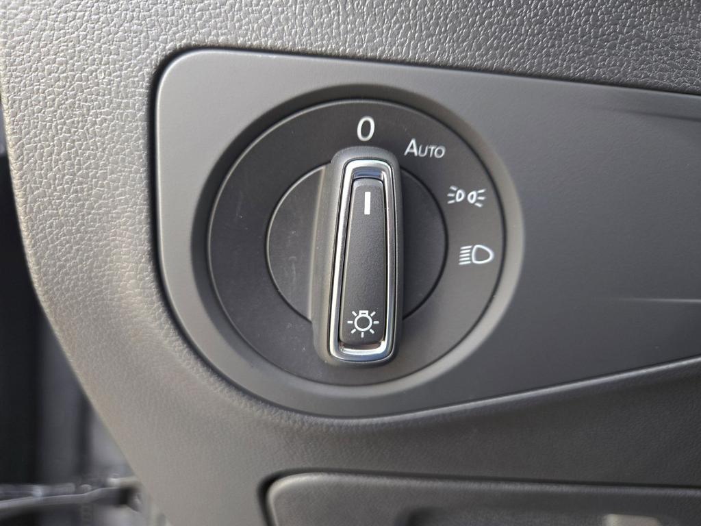 new 2024 Volkswagen Tiguan car, priced at $30,699