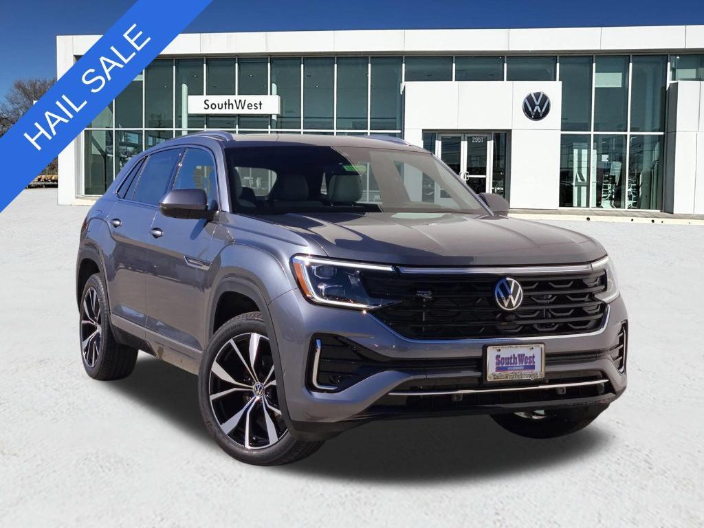 new 2025 Volkswagen Atlas Cross Sport car, priced at $51,151