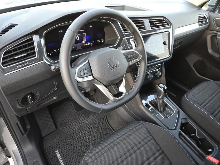 new 2024 Volkswagen Tiguan car, priced at $27,600