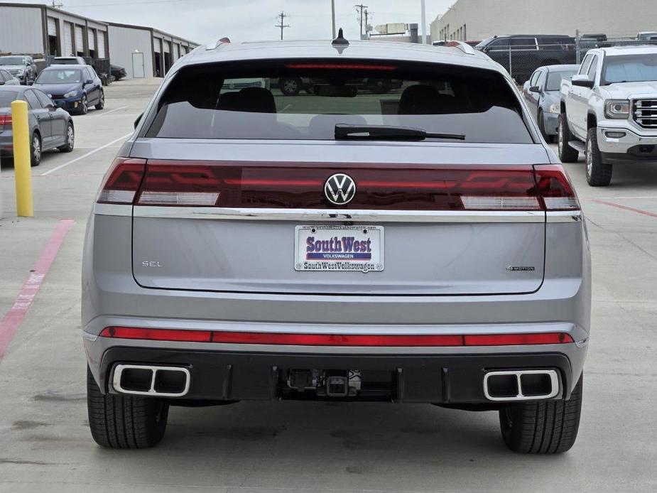 new 2024 Volkswagen Atlas Cross Sport car, priced at $45,114