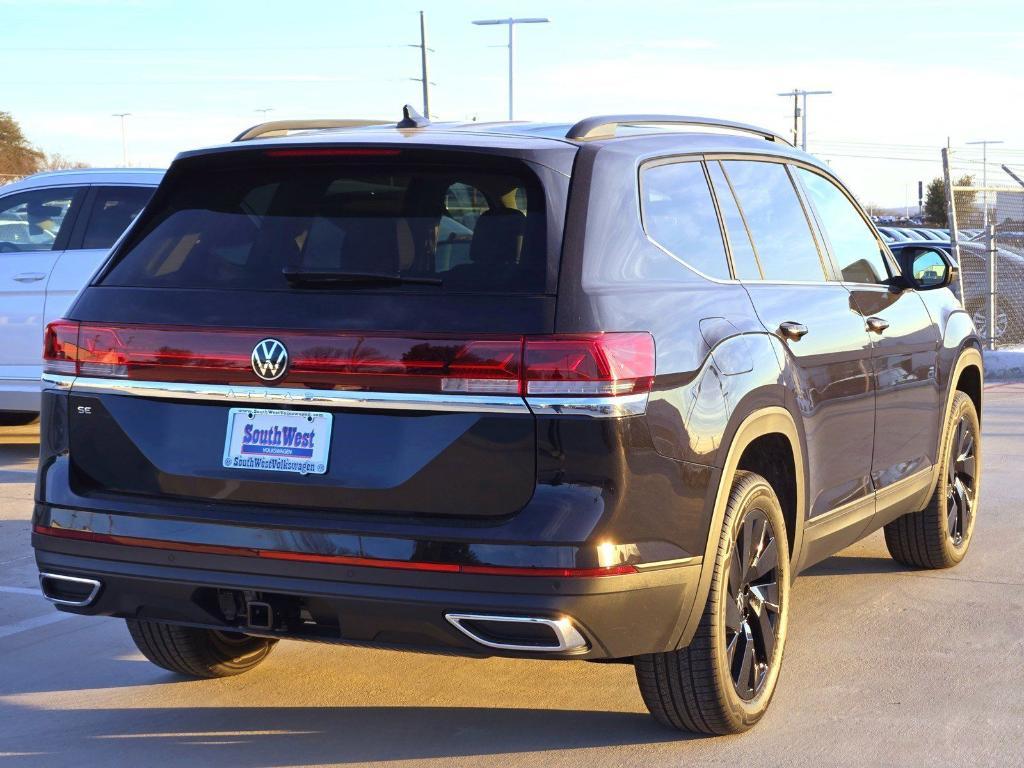 new 2025 Volkswagen Atlas car, priced at $43,325