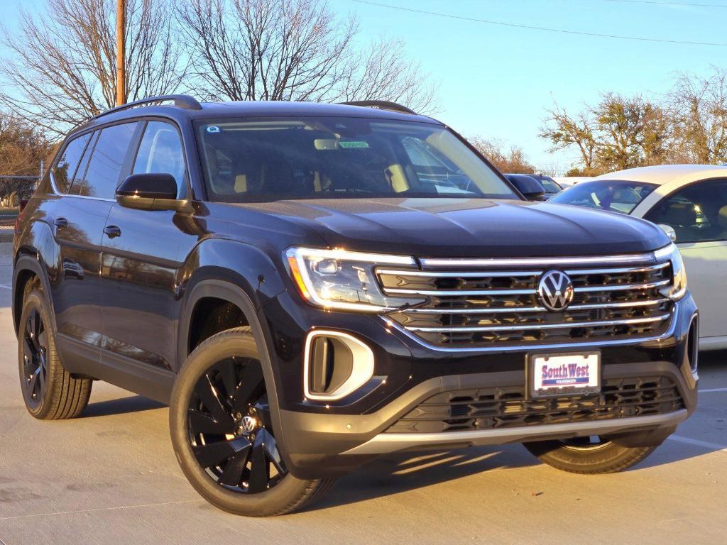 new 2025 Volkswagen Atlas car, priced at $43,325