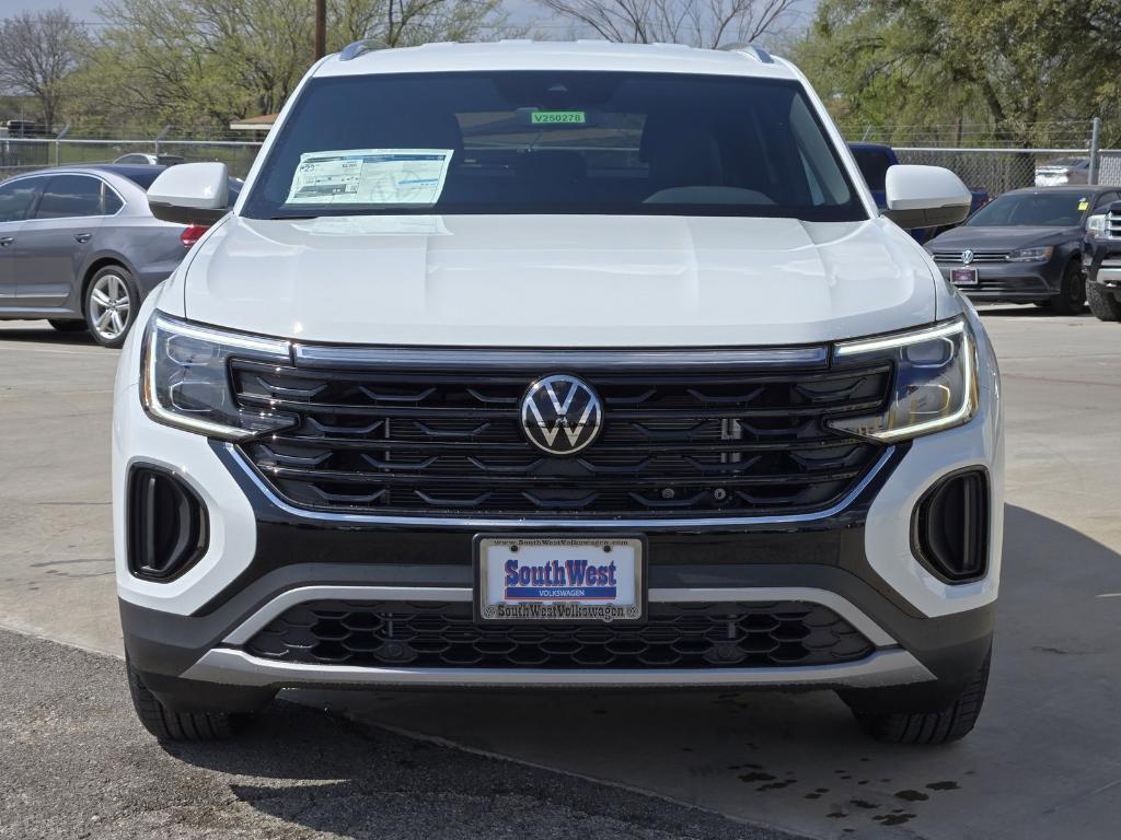 new 2025 Volkswagen Atlas Cross Sport car, priced at $36,547