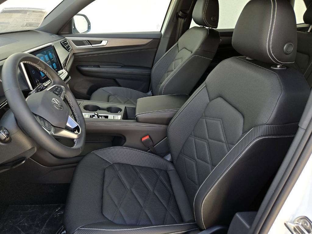 new 2025 Volkswagen Atlas Cross Sport car, priced at $36,547