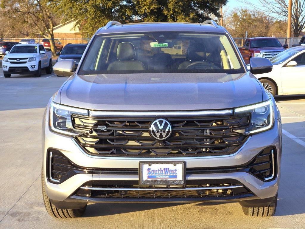 new 2025 Volkswagen Atlas car, priced at $51,897