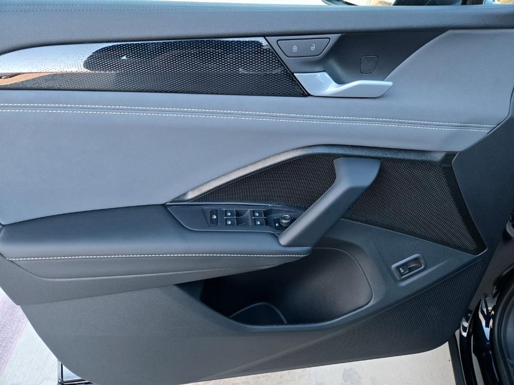 new 2026 Volkswagen Tiguan car, priced at $35,662