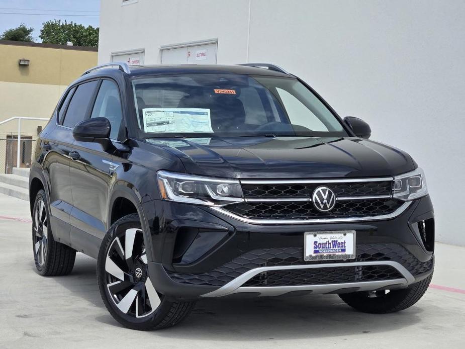 new 2024 Volkswagen Taos car, priced at $32,808