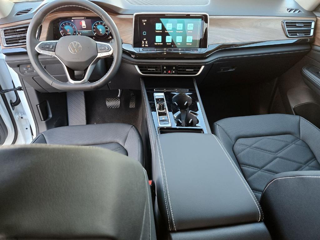 new 2026 Volkswagen Atlas car, priced at $43,767