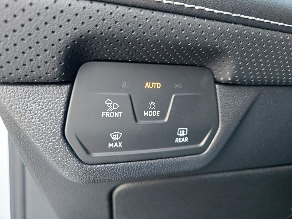 new 2026 Volkswagen Atlas car, priced at $43,767