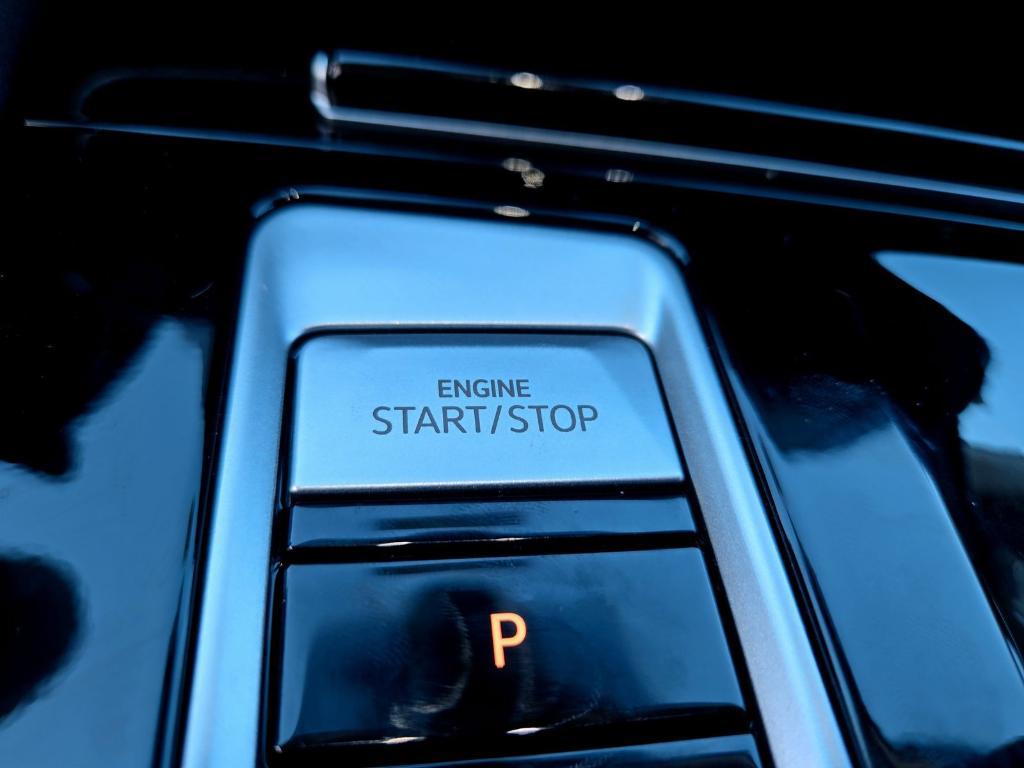 new 2026 Volkswagen Atlas car, priced at $43,767