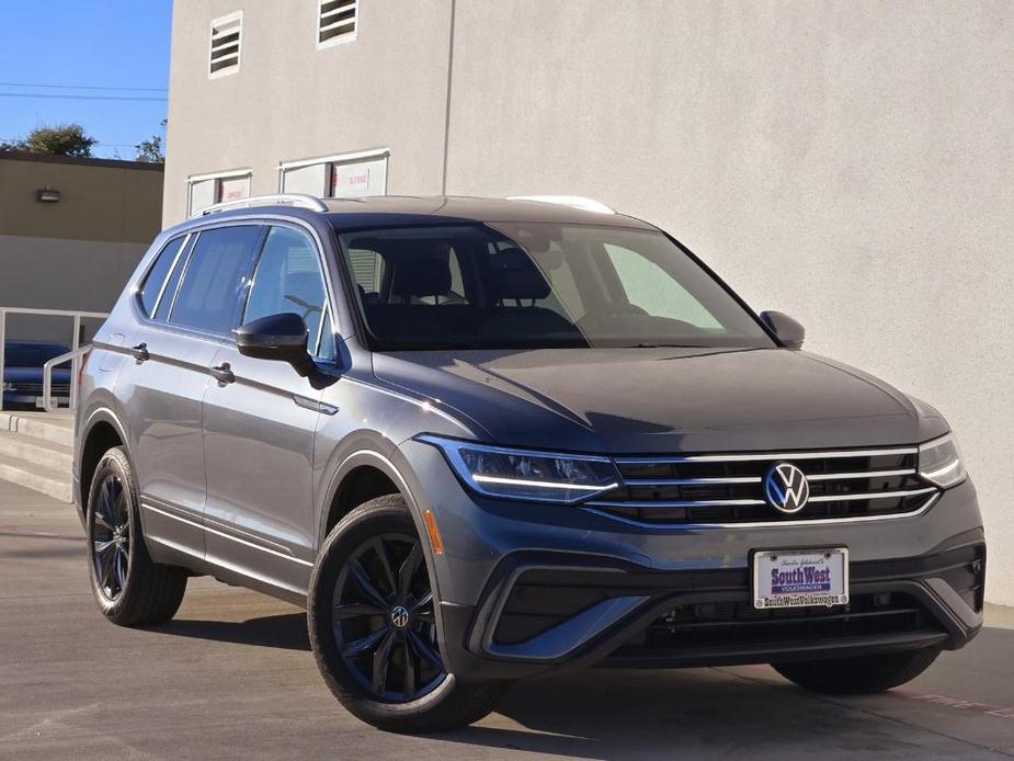 new 2024 Volkswagen Tiguan car, priced at $30,104