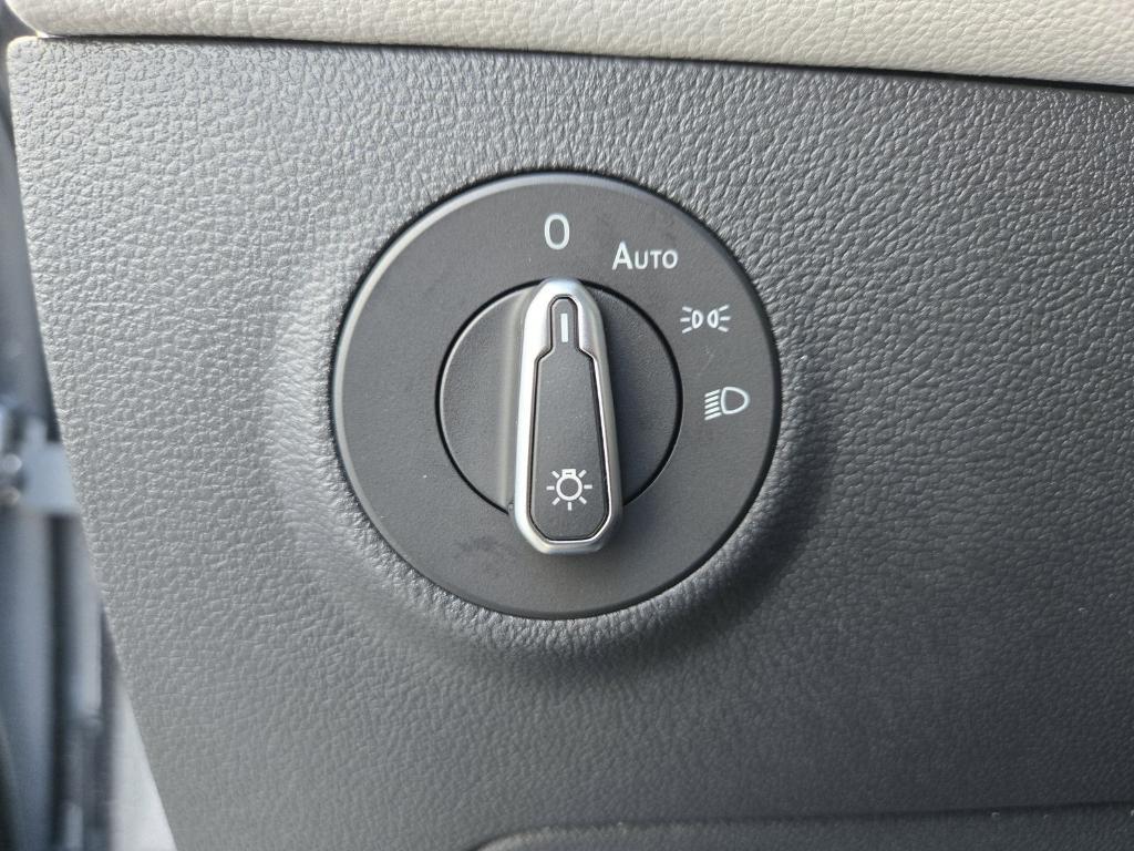new 2025 Volkswagen Taos car, priced at $34,131