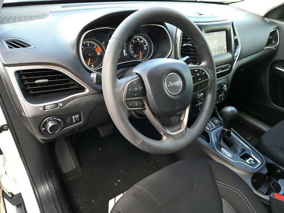 used 2020 Jeep Cherokee car, priced at $16,185