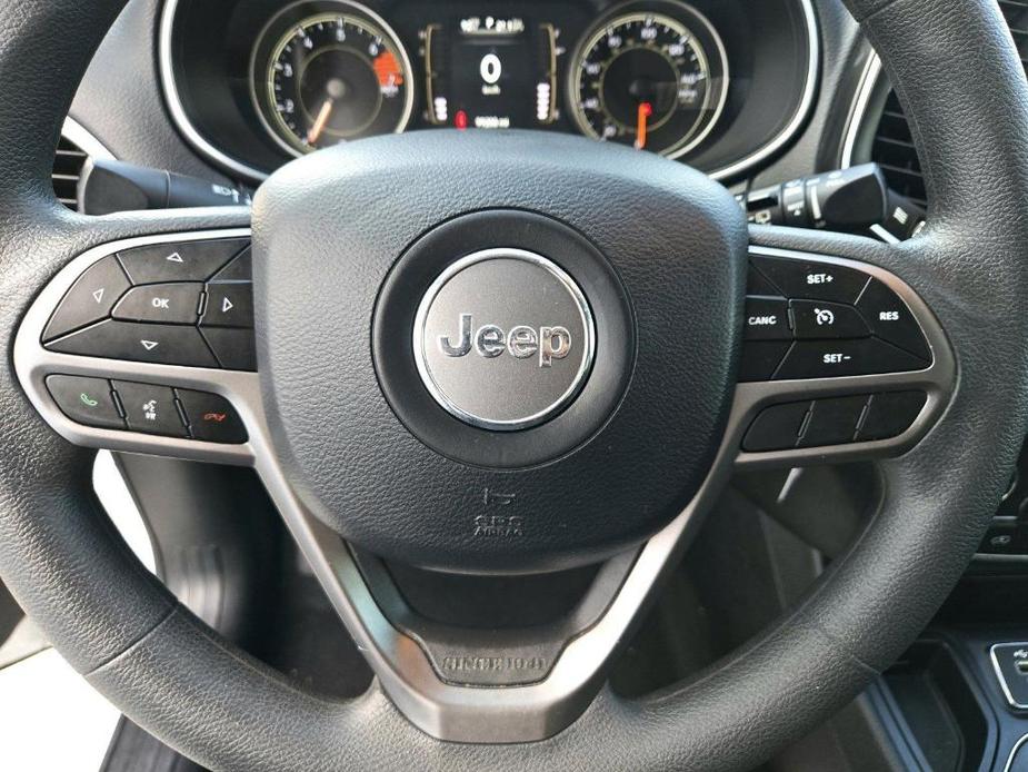 used 2020 Jeep Cherokee car, priced at $16,185