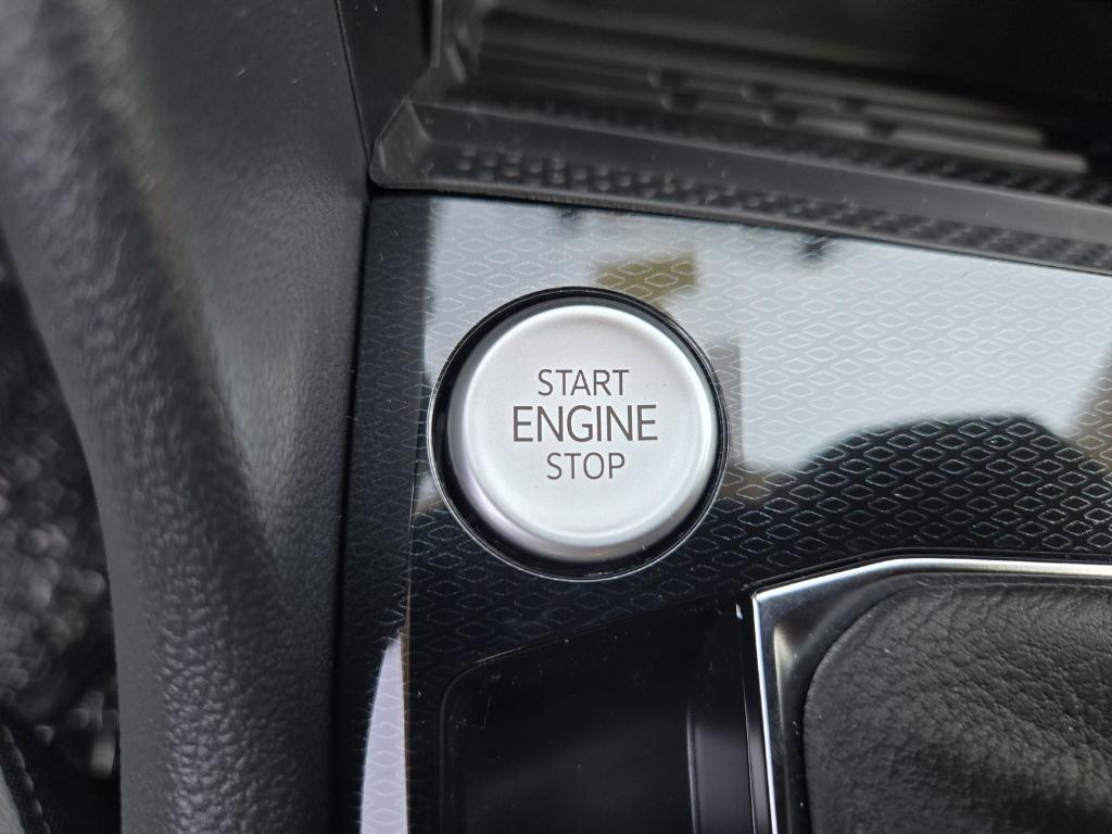 new 2025 Volkswagen Taos car, priced at $26,670