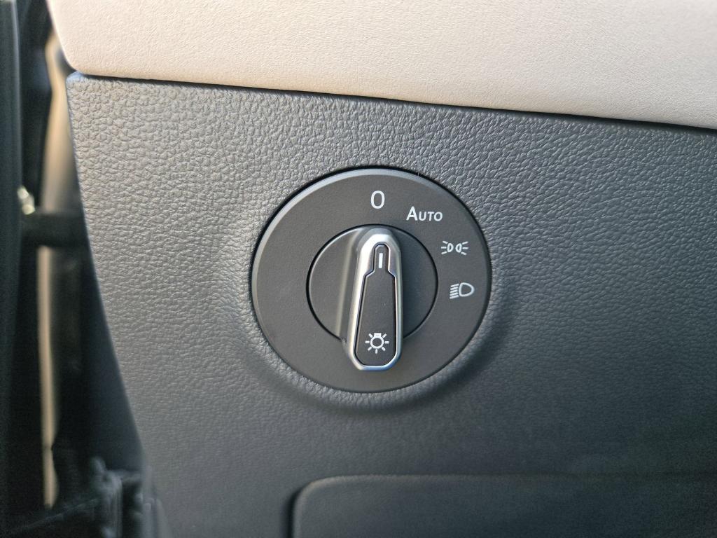 new 2025 Volkswagen Taos car, priced at $26,670