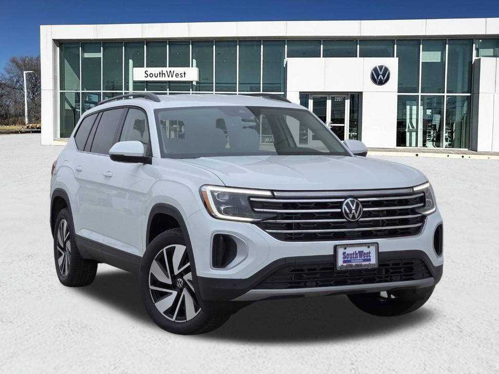 new 2025 Volkswagen Atlas car, priced at $41,197