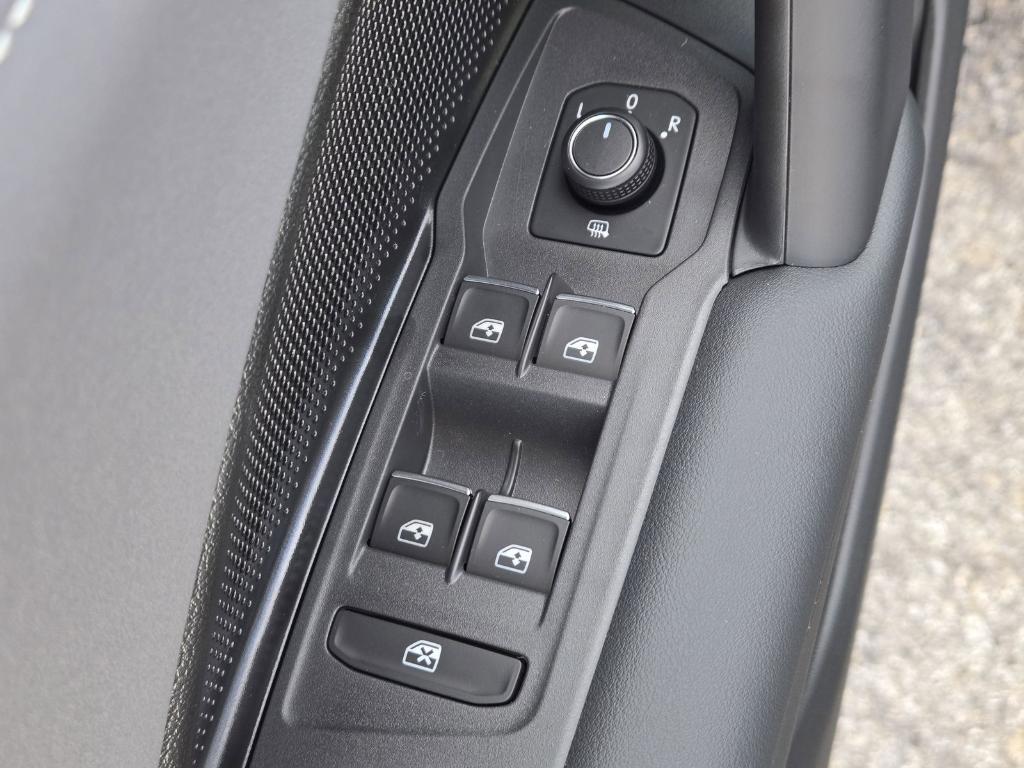 new 2026 Volkswagen Tiguan car, priced at $38,404