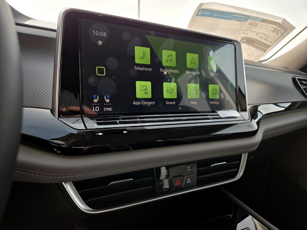 new 2025 Volkswagen Atlas car, priced at $45,251
