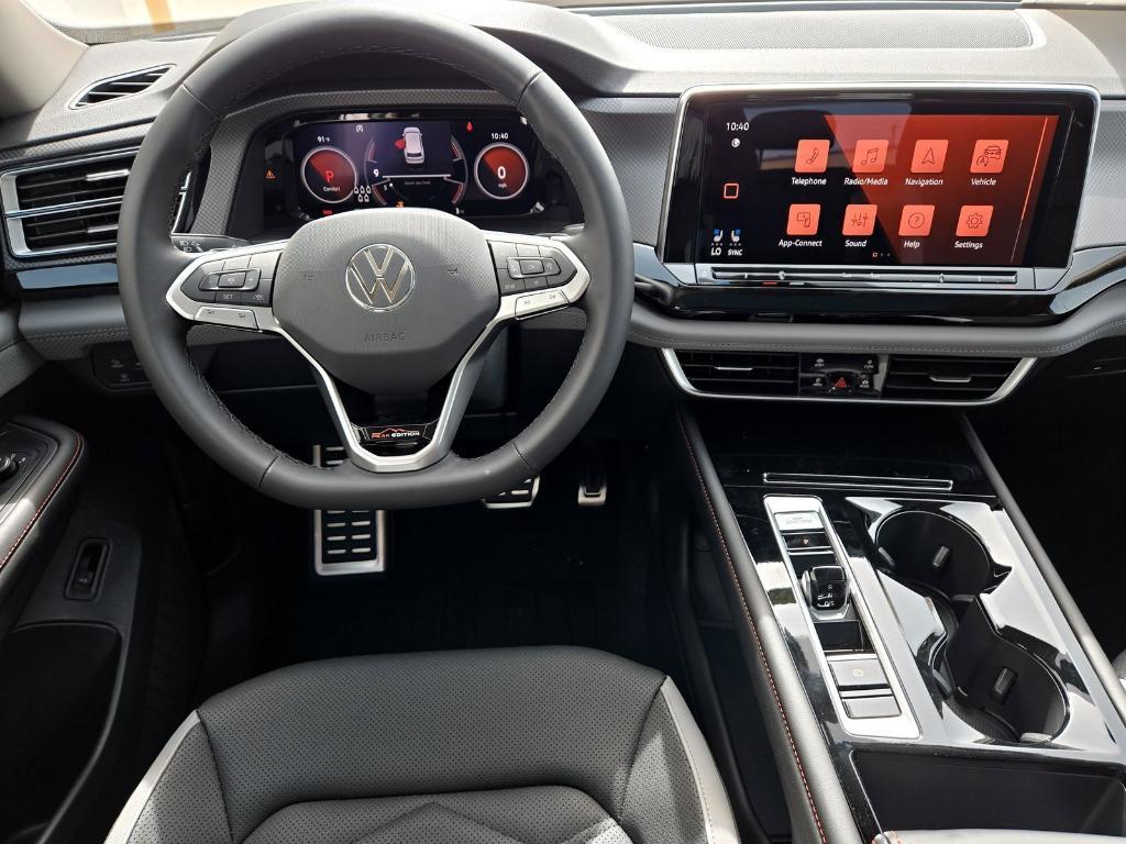 new 2025 Volkswagen Atlas car, priced at $44,463