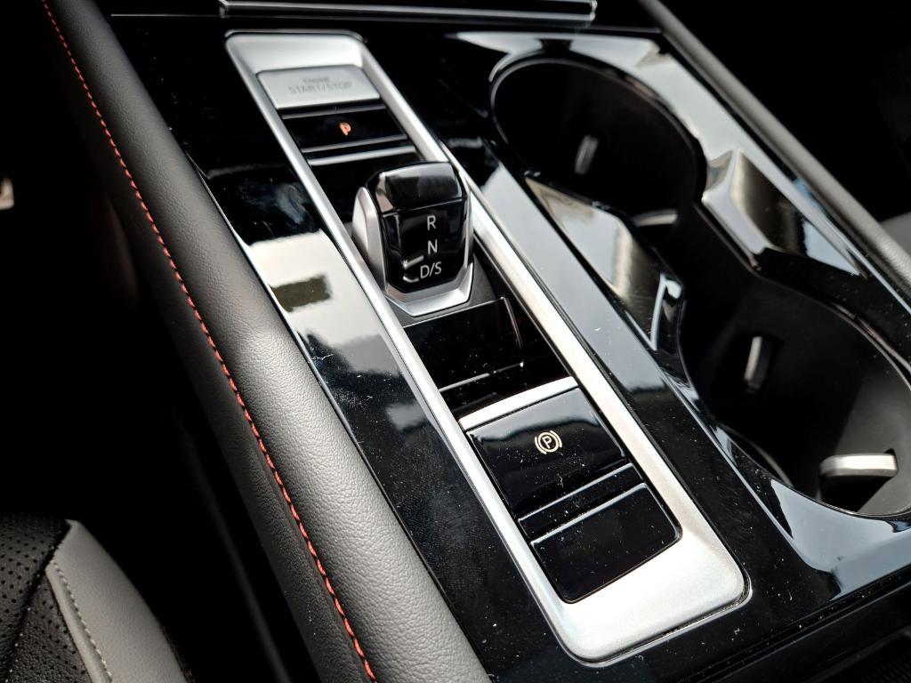 new 2025 Volkswagen Atlas car, priced at $44,463