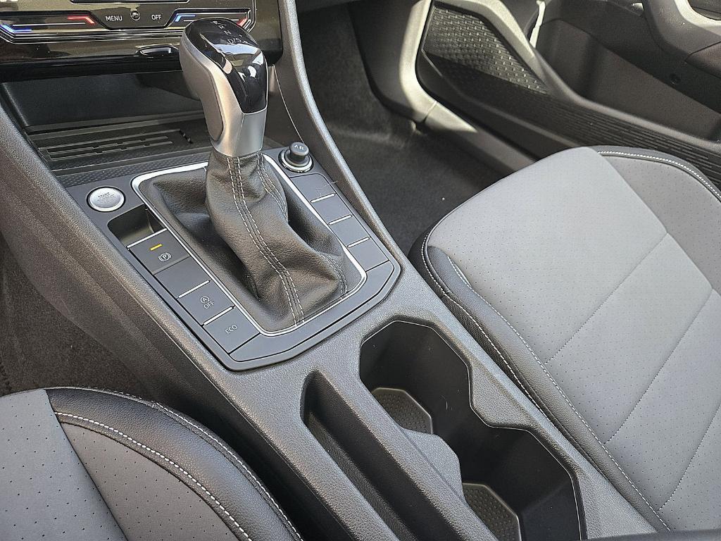 new 2025 Volkswagen Jetta car, priced at $27,297