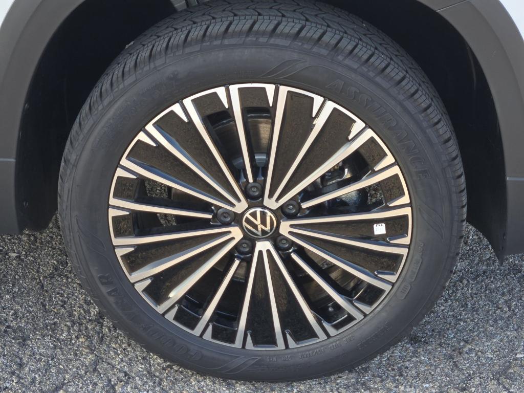 new 2025 Volkswagen Taos car, priced at $27,734