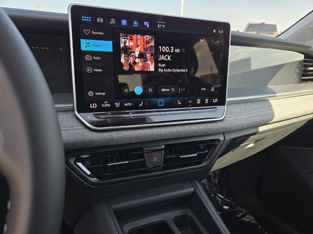new 2025 Volkswagen Tiguan car, priced at $30,989