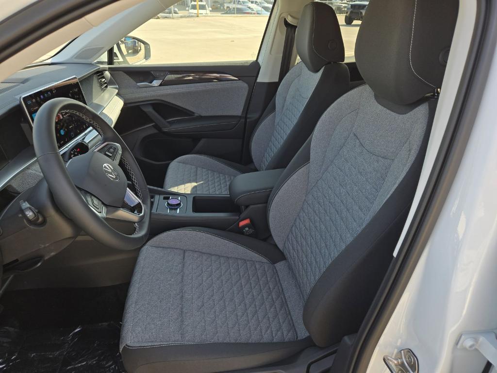 new 2025 Volkswagen Tiguan car, priced at $30,989