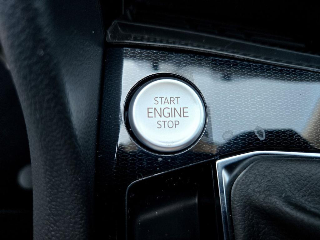 new 2025 Volkswagen Taos car, priced at $30,625