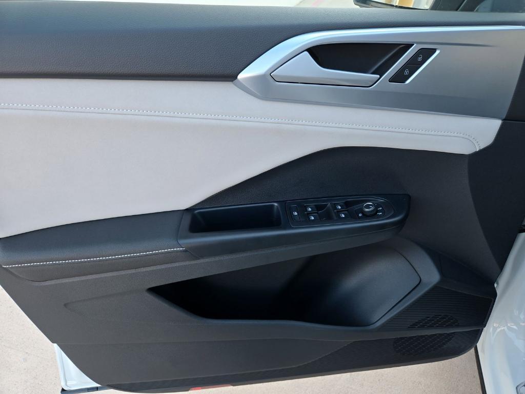 new 2025 Volkswagen Taos car, priced at $30,625