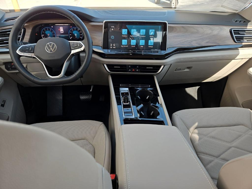 new 2025 Volkswagen Atlas car, priced at $40,044