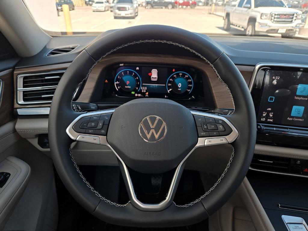 new 2025 Volkswagen Atlas car, priced at $35,722