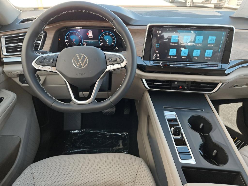 new 2025 Volkswagen Atlas car, priced at $35,722