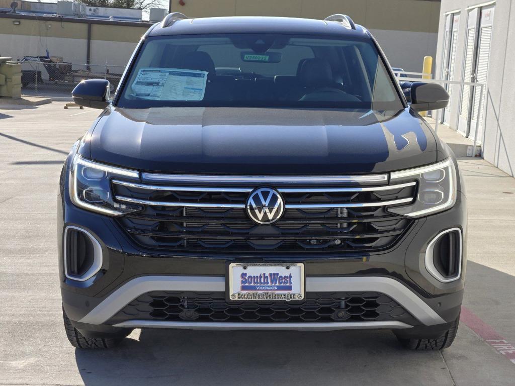 new 2025 Volkswagen Atlas car, priced at $45,971