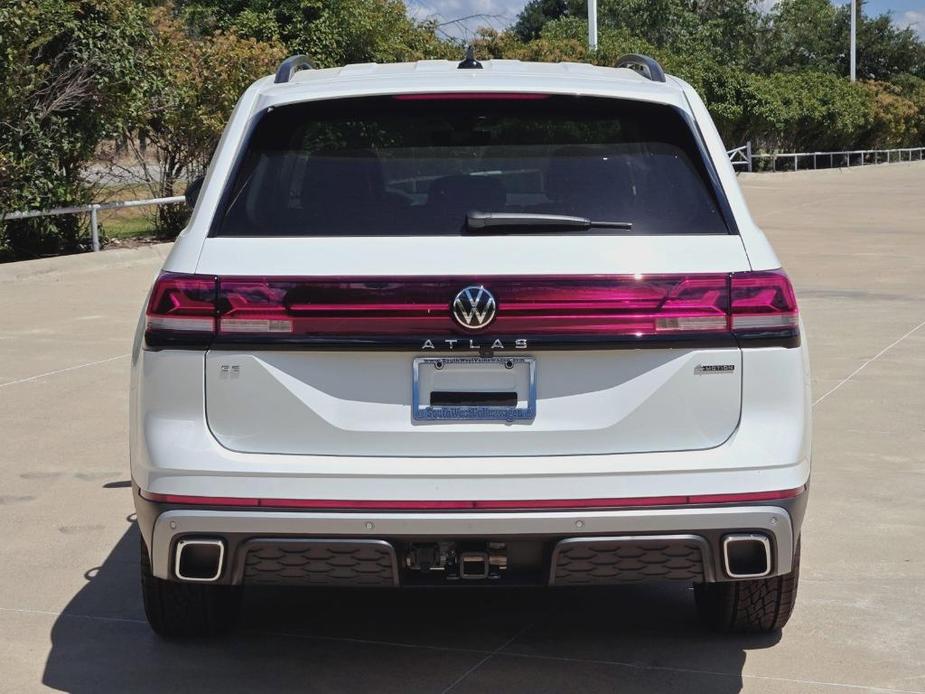 new 2024 Volkswagen Atlas car, priced at $43,208