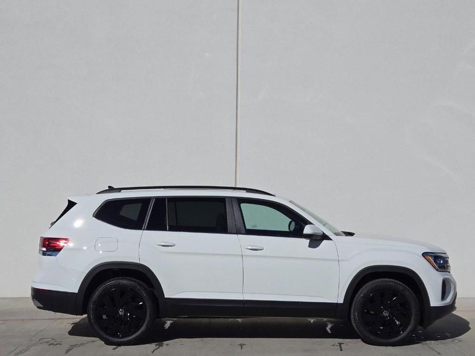 new 2025 Volkswagen Atlas car, priced at $42,227