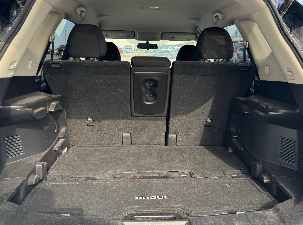 used 2018 Nissan Rogue car, priced at $16,312