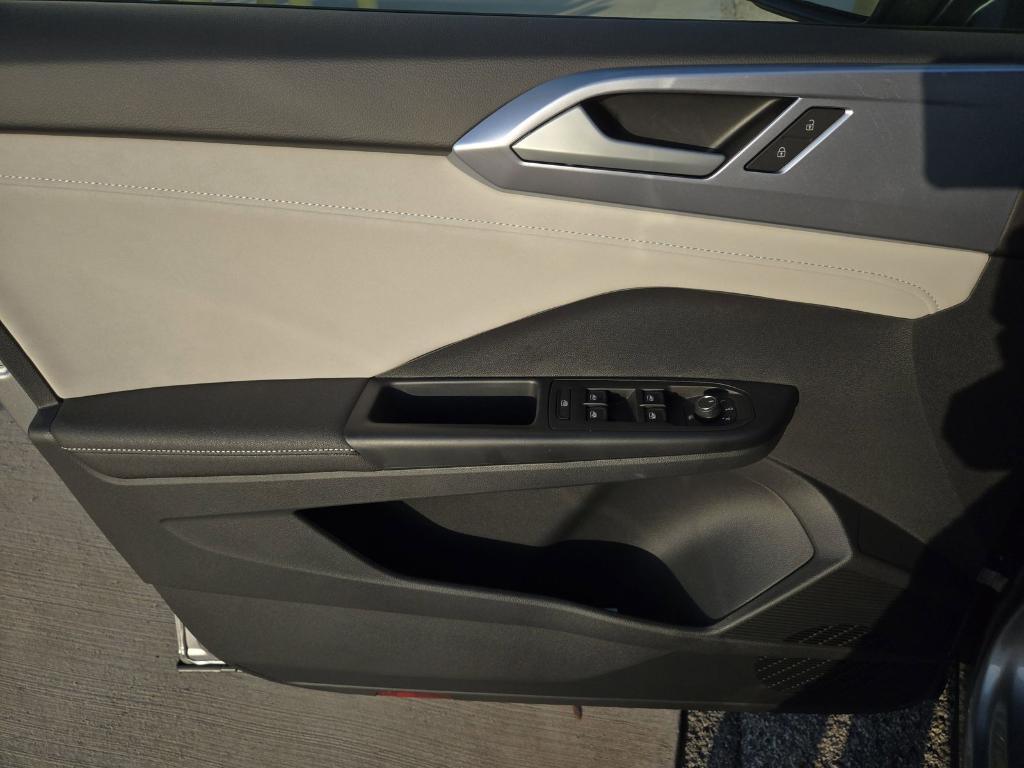 new 2025 Volkswagen Taos car, priced at $26,678