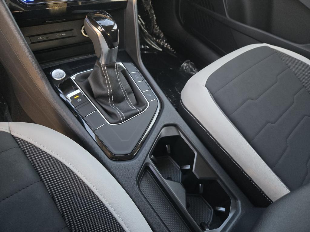 new 2025 Volkswagen Taos car, priced at $26,678