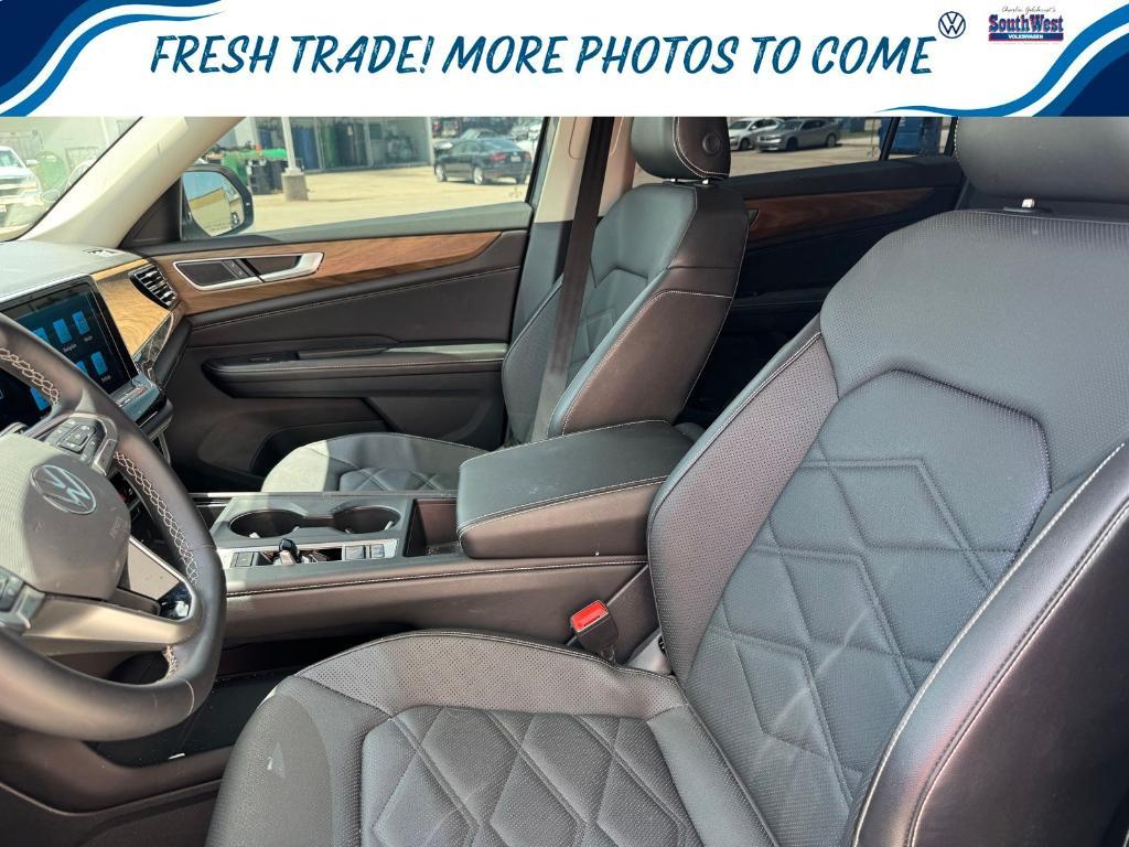 used 2024 Volkswagen Atlas car, priced at $34,360