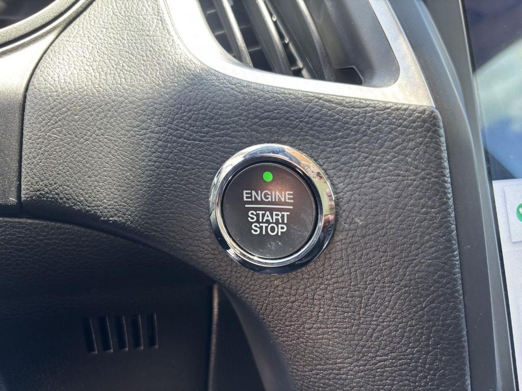 used 2022 Ford Edge car, priced at $24,307