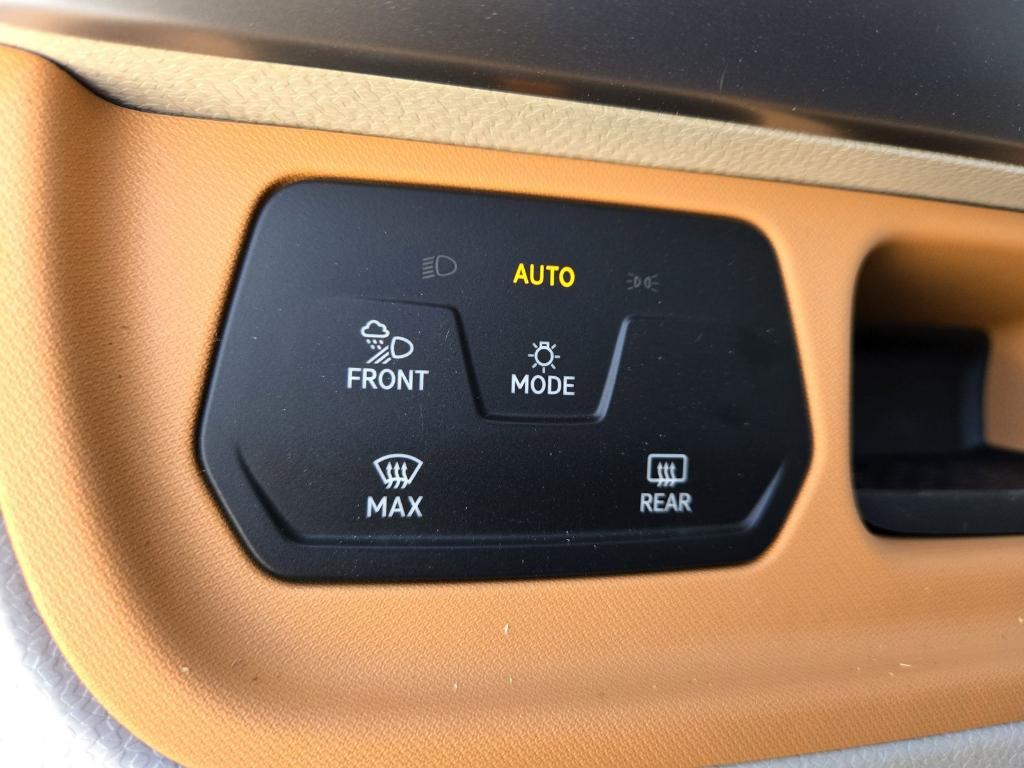 new 2025 Volkswagen ID. Buzz car, priced at $62,877