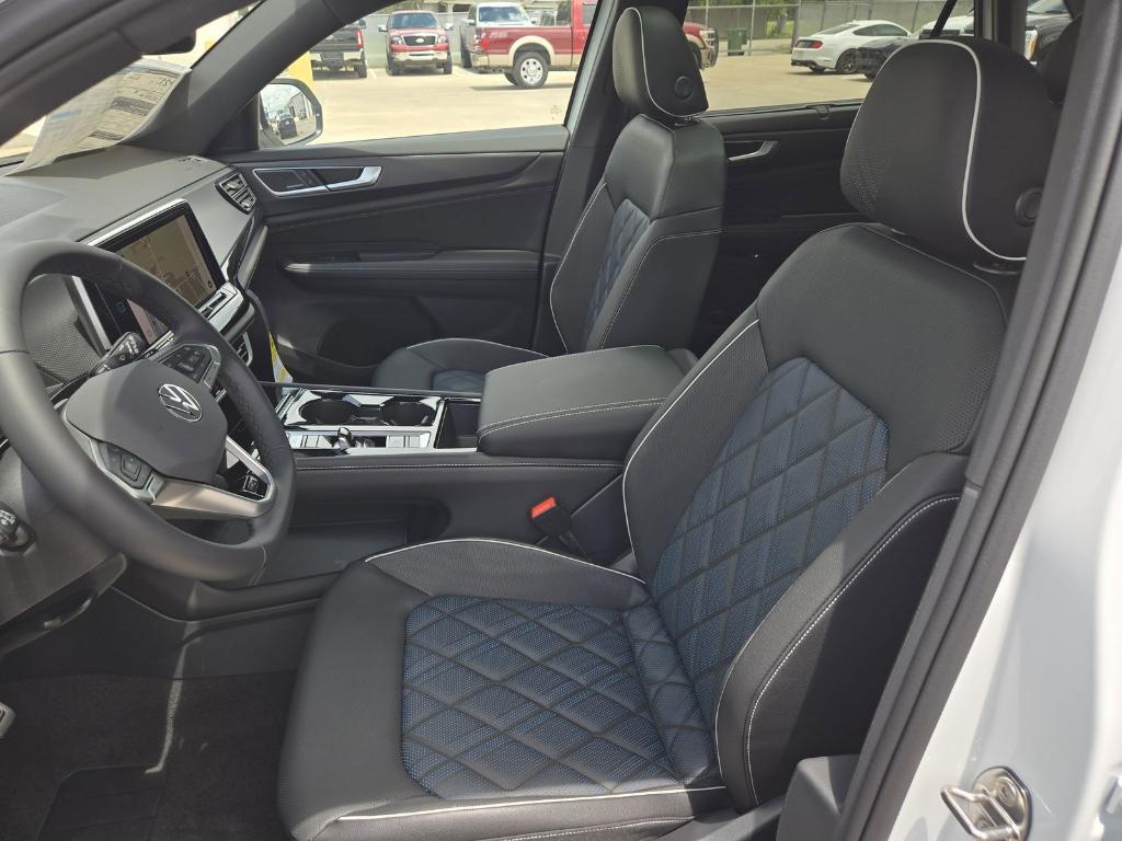 new 2025 Volkswagen Atlas Cross Sport car, priced at $51,346