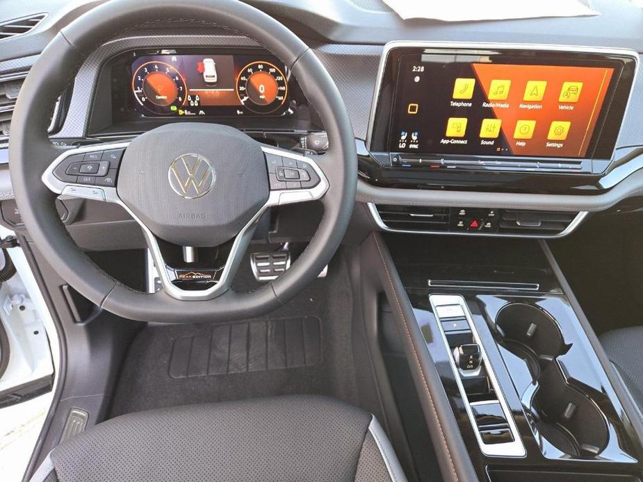 new 2024 Volkswagen Atlas car, priced at $42,117