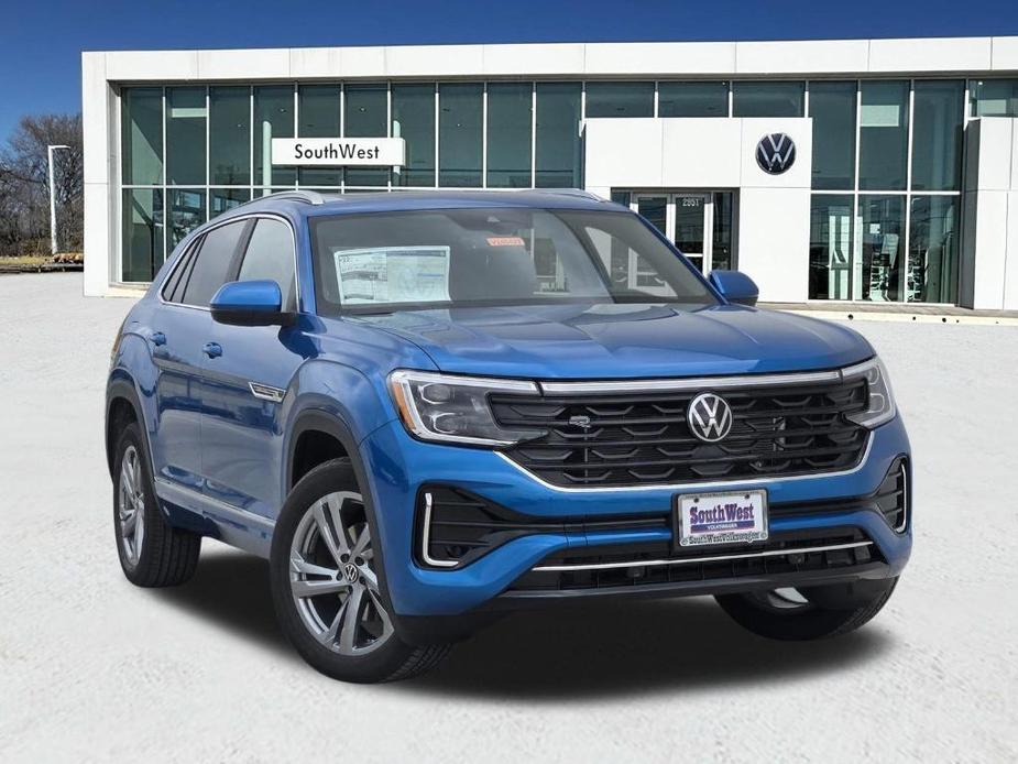 new 2024 Volkswagen Atlas Cross Sport car, priced at $44,554